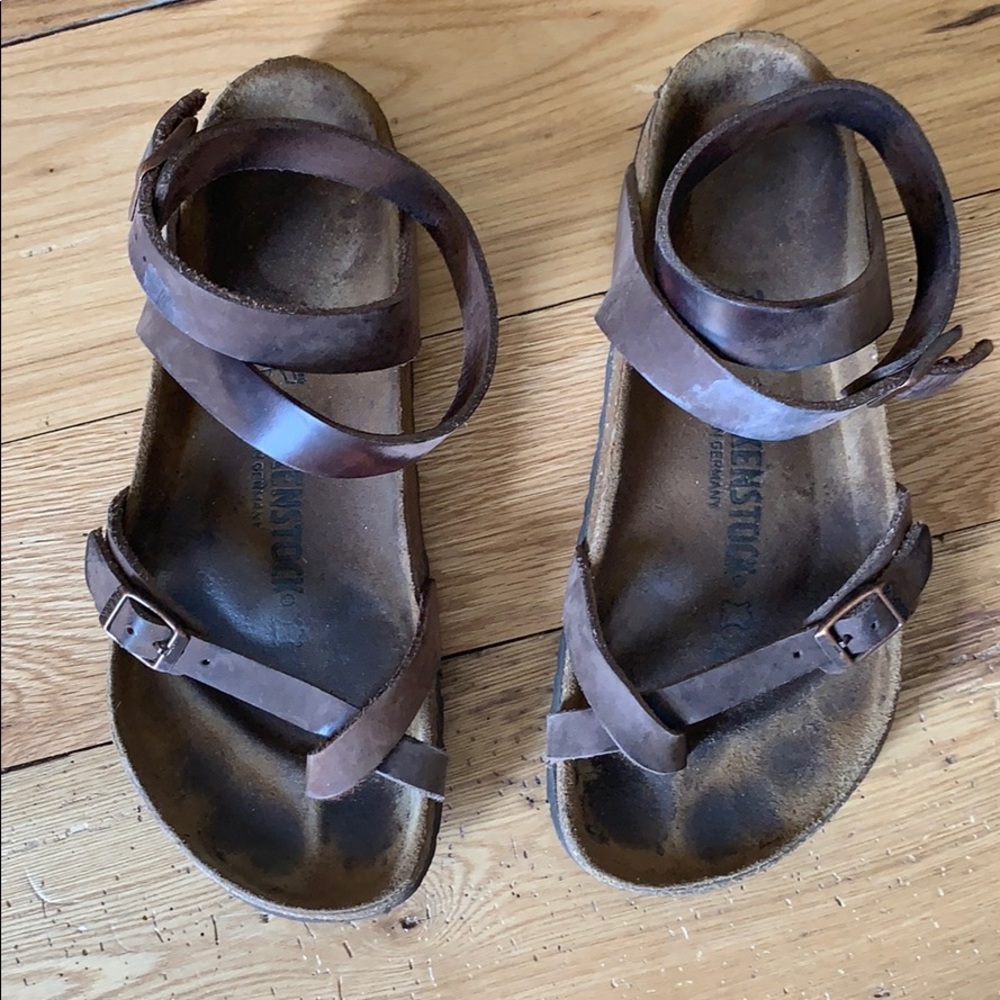 Birkenstock Yara Leather Sandals